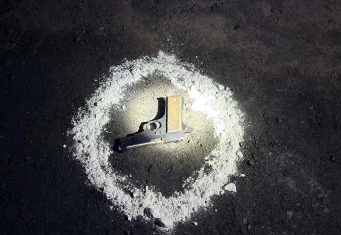 Dhanbad News, Baliapur Police, Birsa Petrol Pump, Robbery Case, Jharkhand Crime, Dummy Gun Arrest
