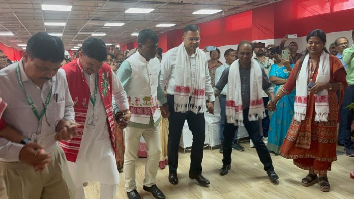 Ranchi Collectorate, Karma Festival, DC Manjunath Bhajantri, SSP Ranchi, Jharkhand Culture, Traditional Dance