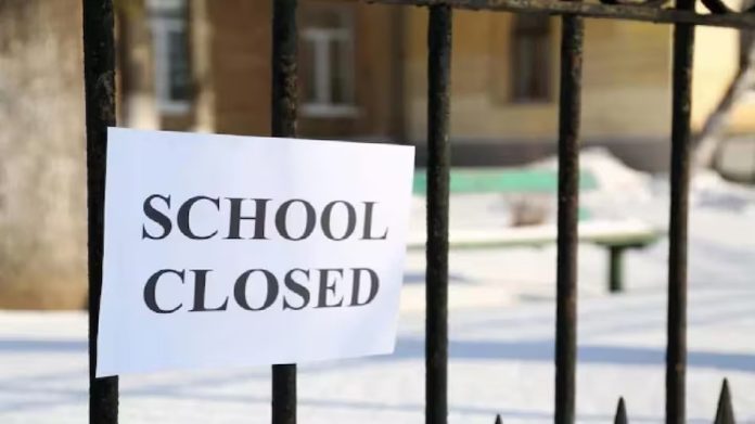 Ranchi school closed, Ranchi rain news, Jharkhand weather update, Ranchi district administration, KG to 12 school holiday, IMD weather alert Ranchi