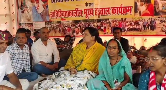 Bokaro Steel Plant, BSL news, MLA Shweta Singh, hunger strike, Bokaro news, Jharkhand news, local news