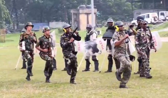 Bokaro news, Bokaro police mock drill, Durga Puja security Bokaro, ASP Vedant Shankar, law and order Bokaro, Jharkhand police news, festive safety