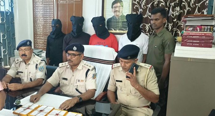 Deoghar News, Margomunda Police, Crime News Deoghar, Businessman Looted, Madhupur Police, SIT Investigation, Jharkhand Police