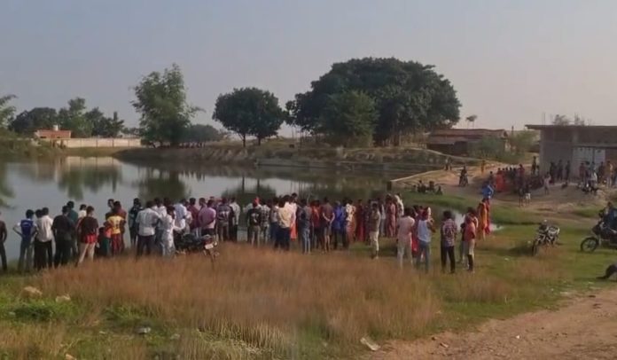 Giridih News, Dhanwar News, Drowning Incident, Sujeet Turi, Jharkhand News, Chidra Ahar Accident, Giridih Police