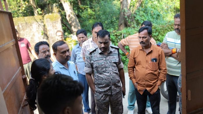 Giridih news, CCL employee house theft, Shastri Nagar Giridih, Giridih Nagar police station, Jharkhand crime news, burglary Giridih