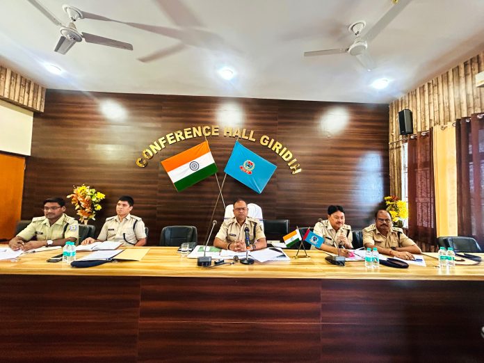 Giridih news, Durga Puja security, Giridih SP, Jharkhand police action, crime review meeting, Jharkhand local news