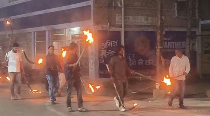 Gumla News, OBC Protest, Chakka Jam Gumla, Central Backward Classes Struggle Committee, Gumla Bandh, PESA Act, Jharkhand News