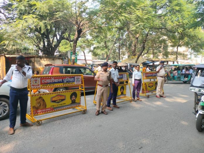 Hazaribagh News, Jharkhand Police, Hazaribagh Traffic Police, Anti Traffic Jam Drive, DTO Hazaribagh, Nagwa Toll Plaza, E-Challan