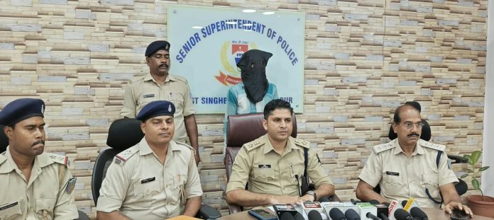 Jamshedpur news, Birsanagar police, illegal arms, pistol seized, juvenile gang, Jharkhand crime, local updates