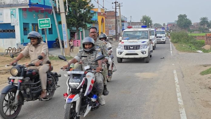 Koderma news, Durga Puja security Koderma, police mock drill, Shakti Squad Koderma, Koderma police helpline, Jharkhand police news, festive safety