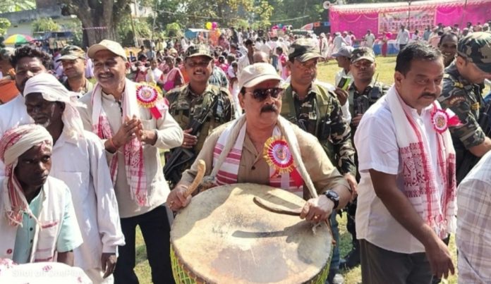 Manho Village Jatra, Jharkhand Culture, Tribal Festival, Sukhdeo Bhagat, Vijayadashami 2026, Mandar, Nagada, Traditional Heritage, Jharkhand News