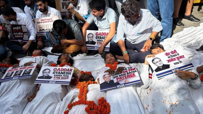 NSUI Protest, Election Commission of India, Vinod Jakhar, Gyanesh Kumar, Vote Chori Allegations, Delhi News, Student Politics