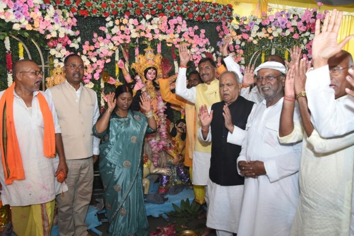 Ranchi News, Karbala Chowk Durga Puja, CP Singh, Roshni Khalkho, Jharkhand Festival, Durga Puja Pandal