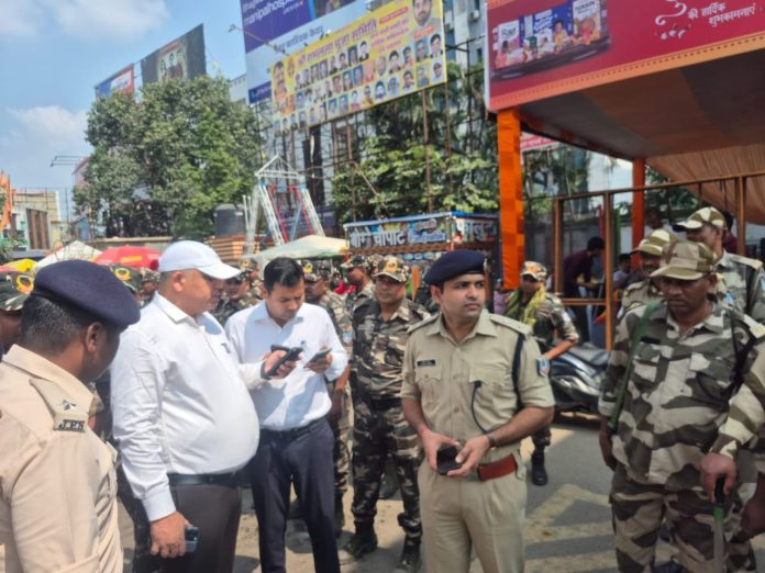 Ranchi news, Durga Puja security Ranchi, police flag march, drone surveillance Ranchi, City SP Paras Rana, Jharkhand police news, festival safety