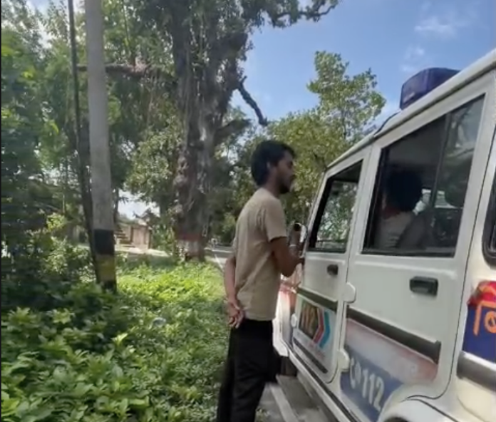 पुलिसकर्मी निलंबित
