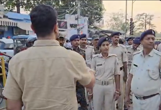 फ्लैग मार्च