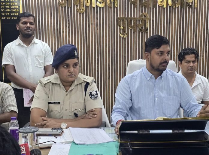 पुपरी में दुर्गा पूजा शांति समिति की बैठक